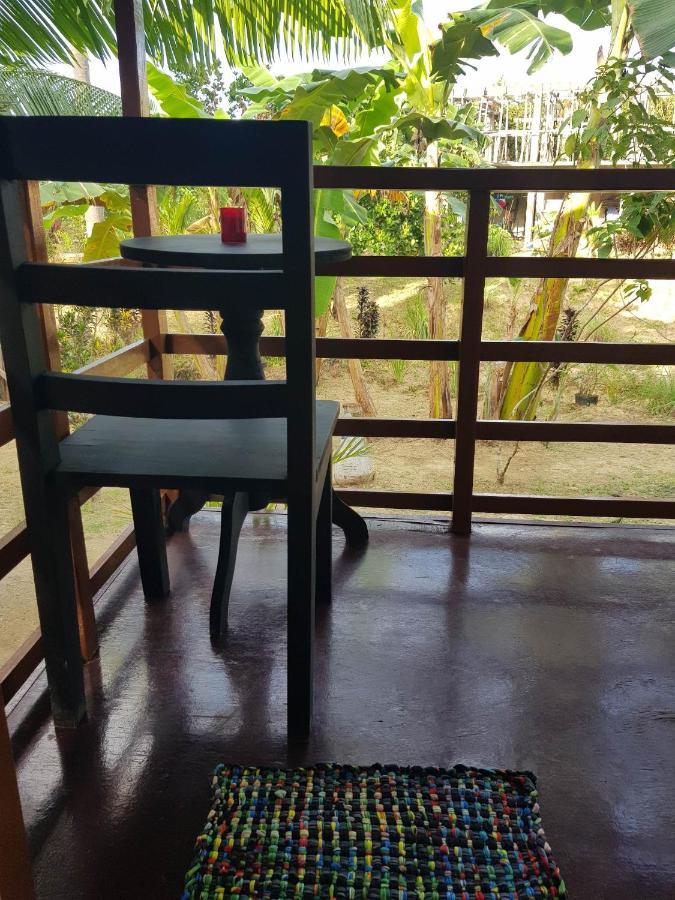 סן ויסנטה Milanel Bungalow Hostel מראה חיצוני תמונה